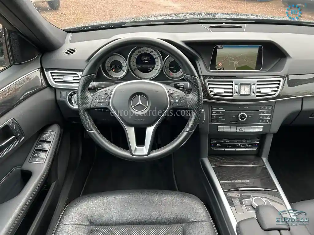 Mercedes-Benz E 220