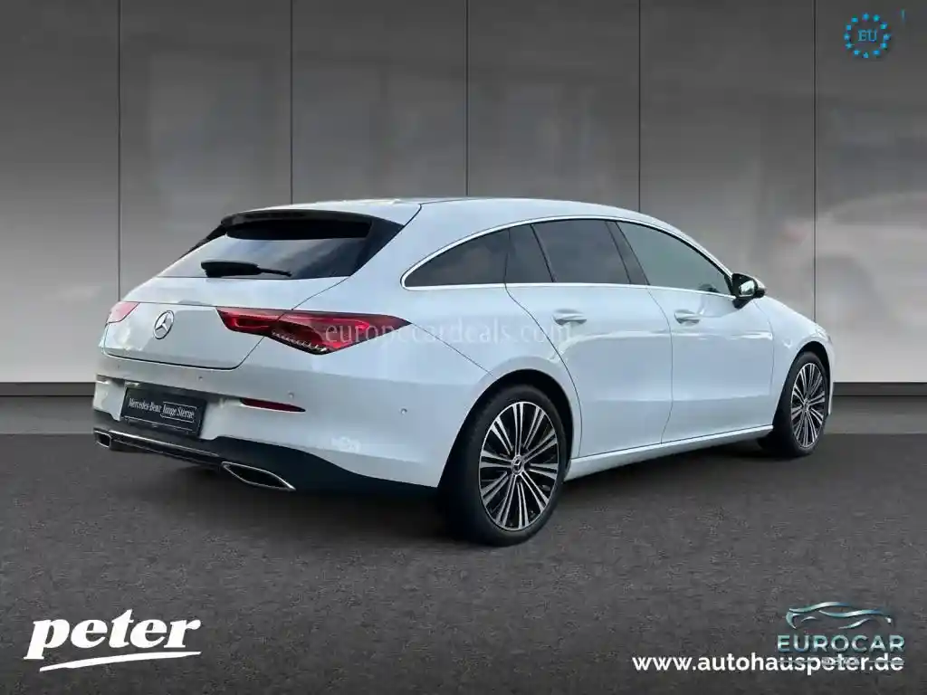 Mercedes-Benz CLA 220 Shooting Brake