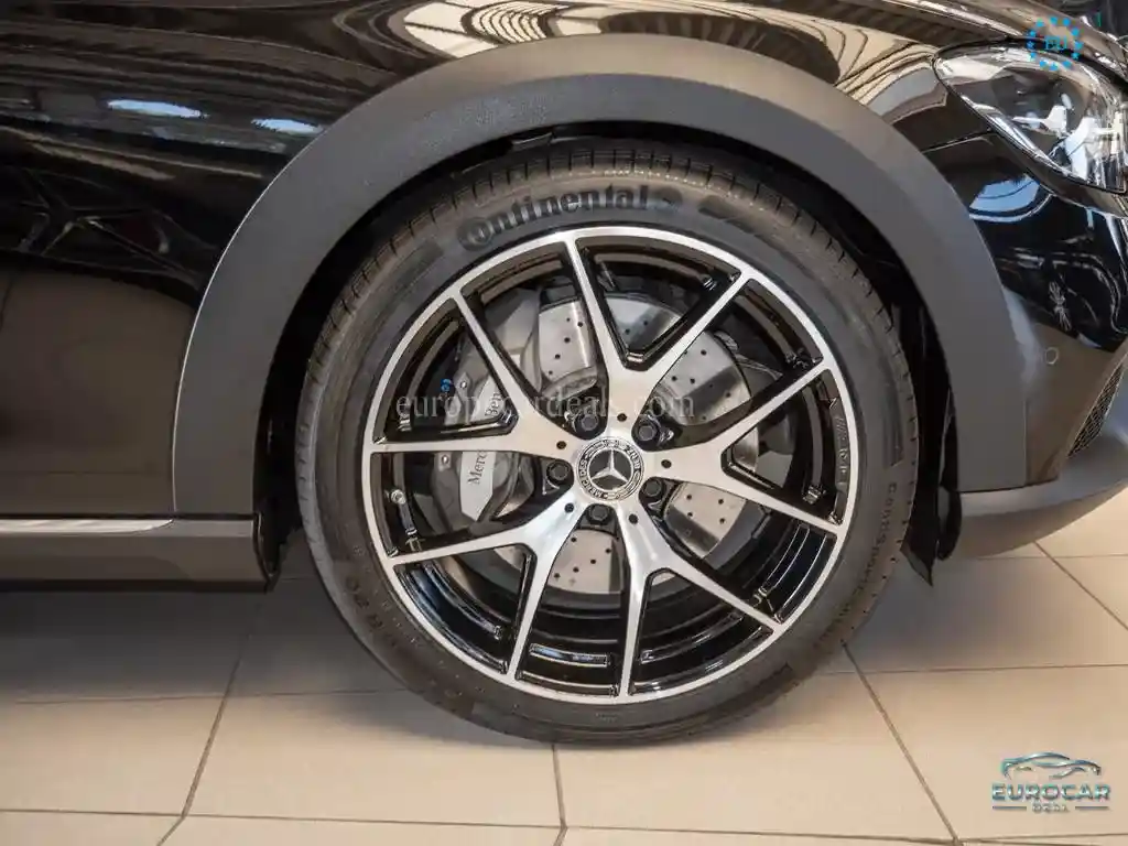 Mercedes-Benz E 400