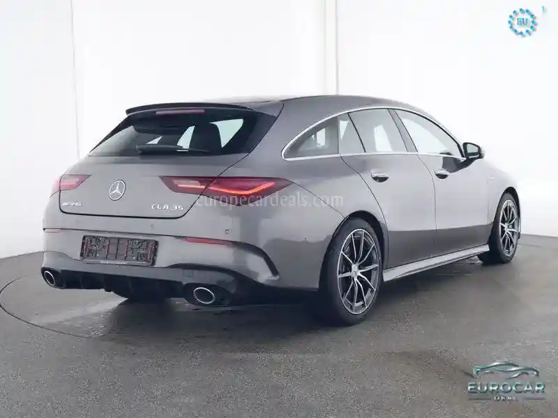 Mercedes-Benz CLA 35 AMG Shooting Brake