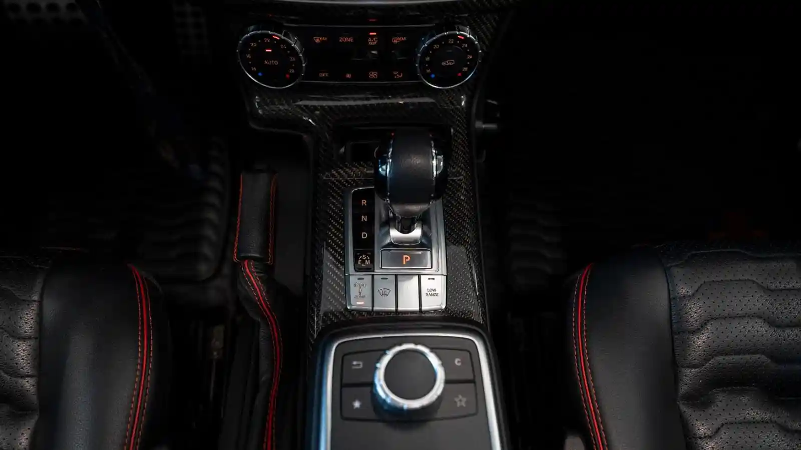Mercedes-Benz G 500