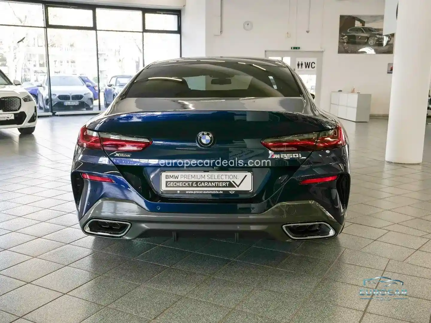 BMW M850
