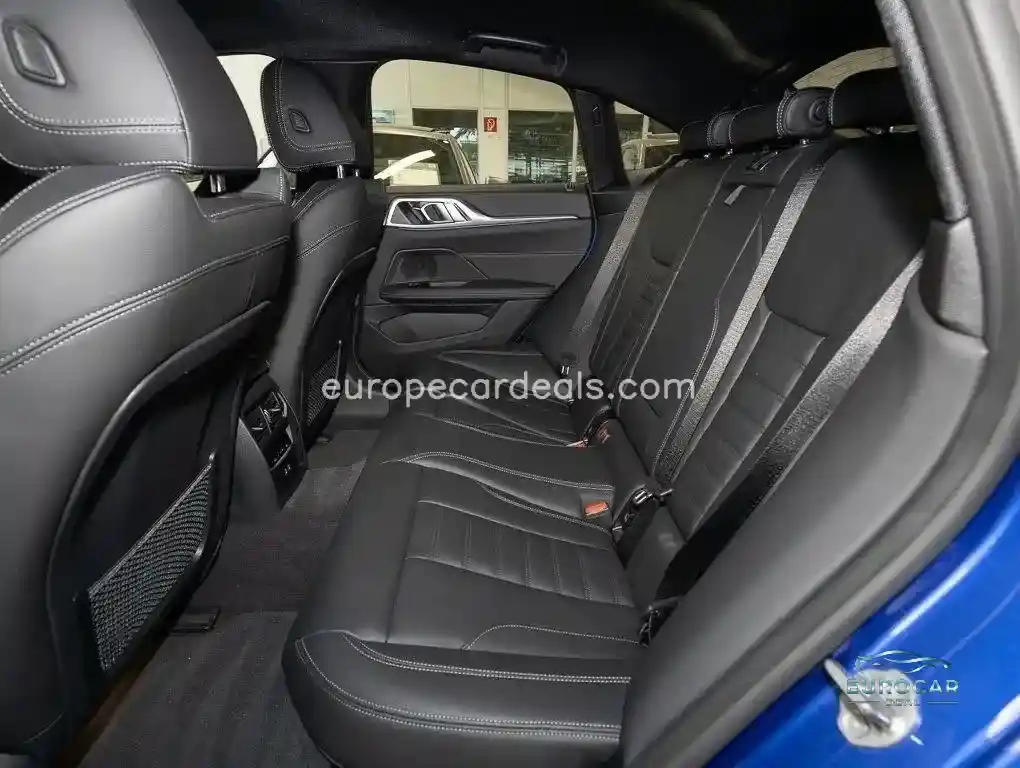 BMW i4