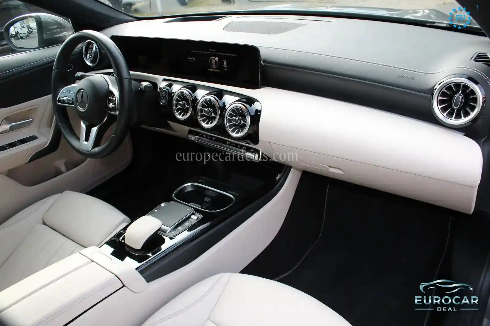 Mercedes-Benz CLA 220