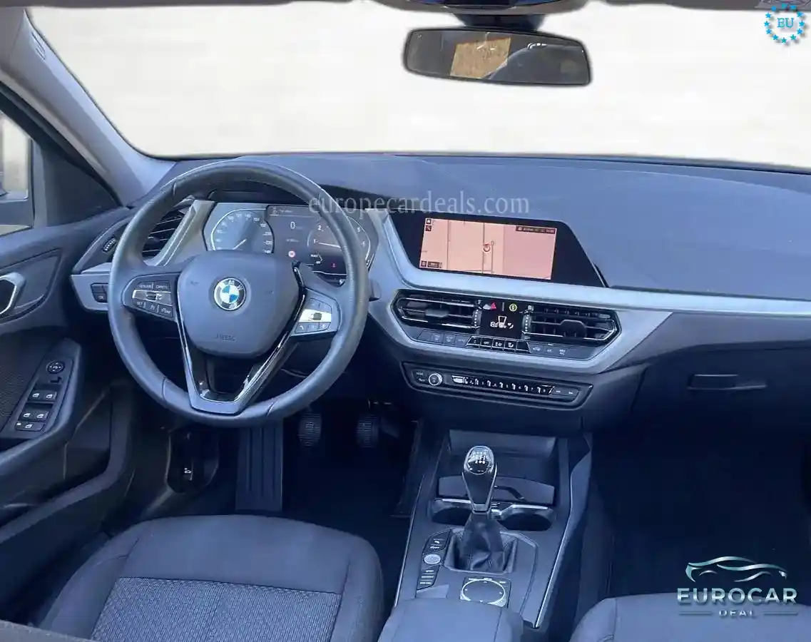 BMW 118