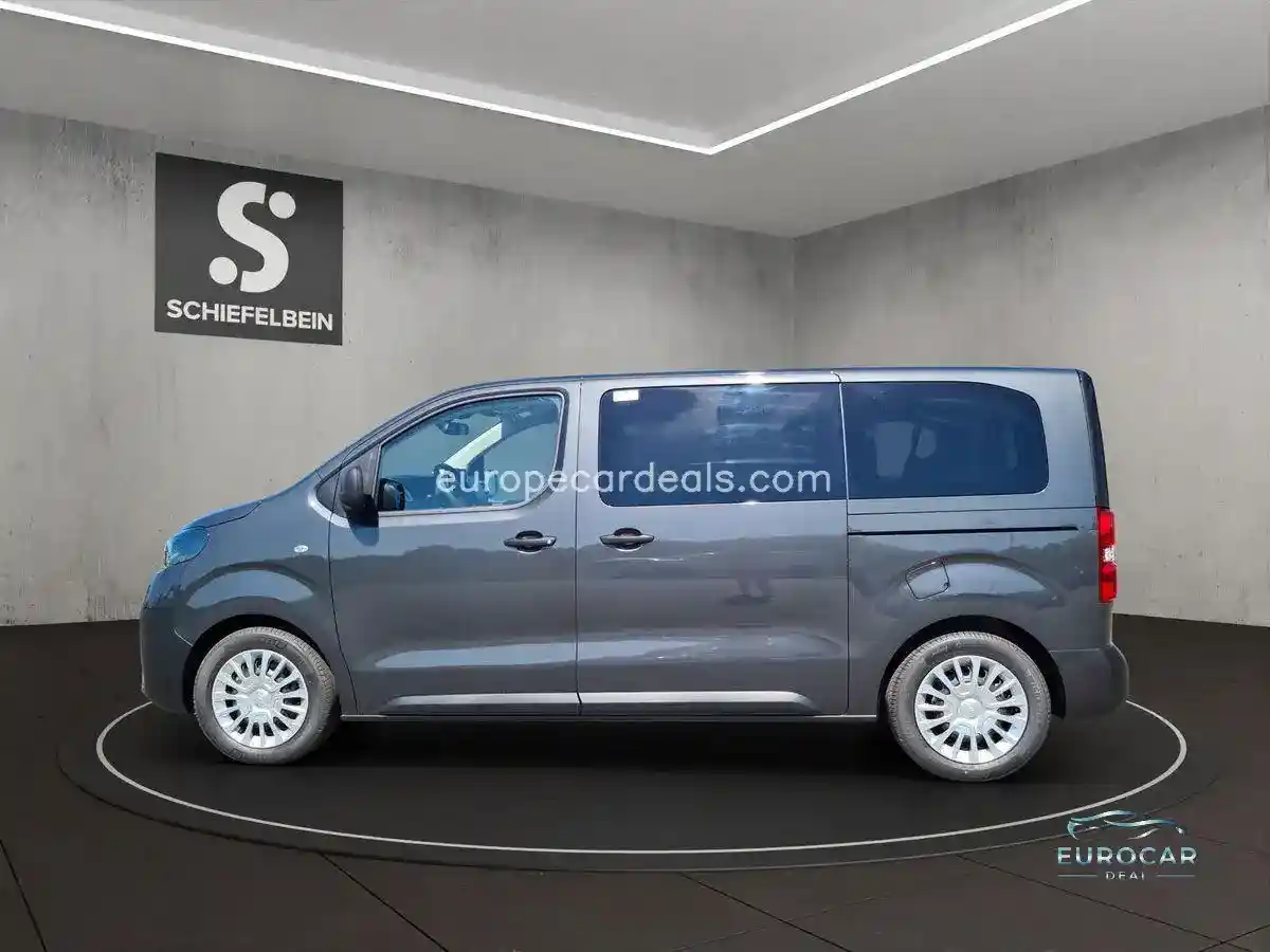 Toyota Proace (Verso)