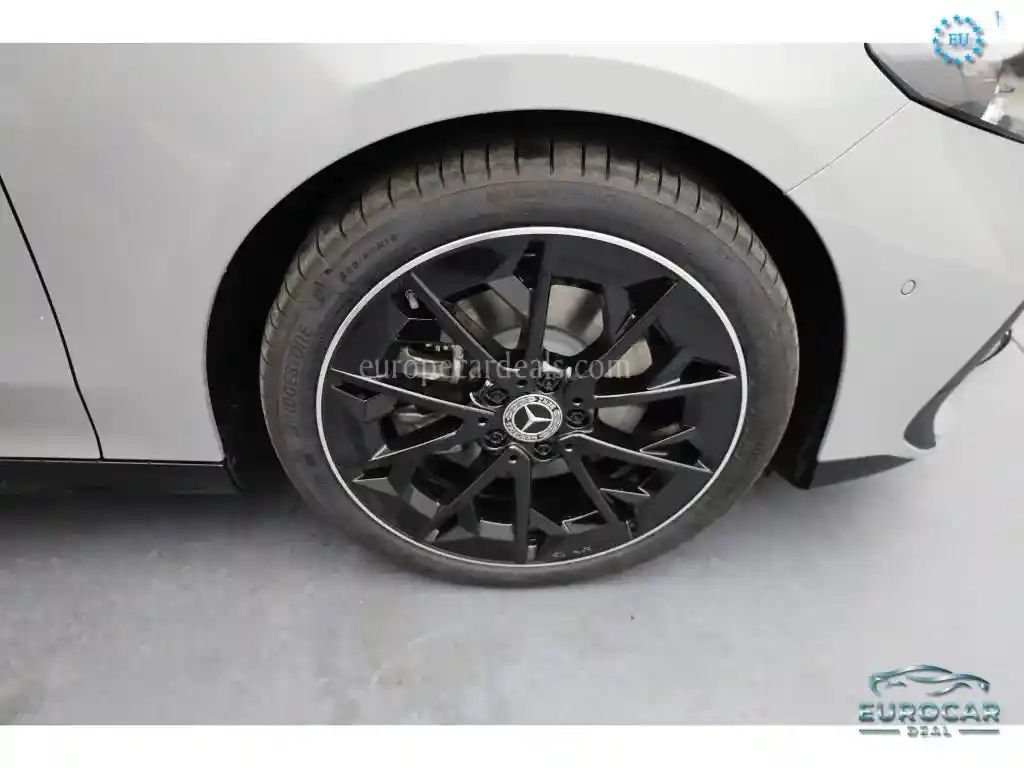 Mercedes-Benz CLA 350