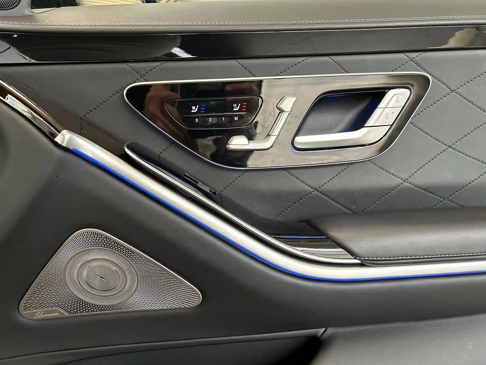 Mercedes-Benz S 500