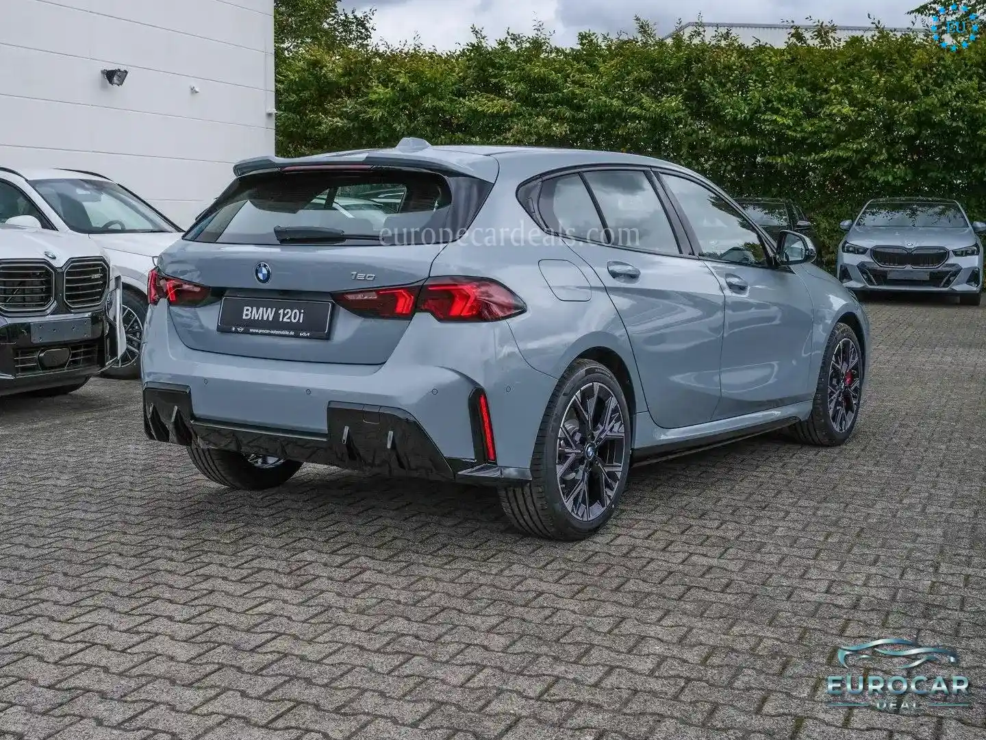 BMW 120
