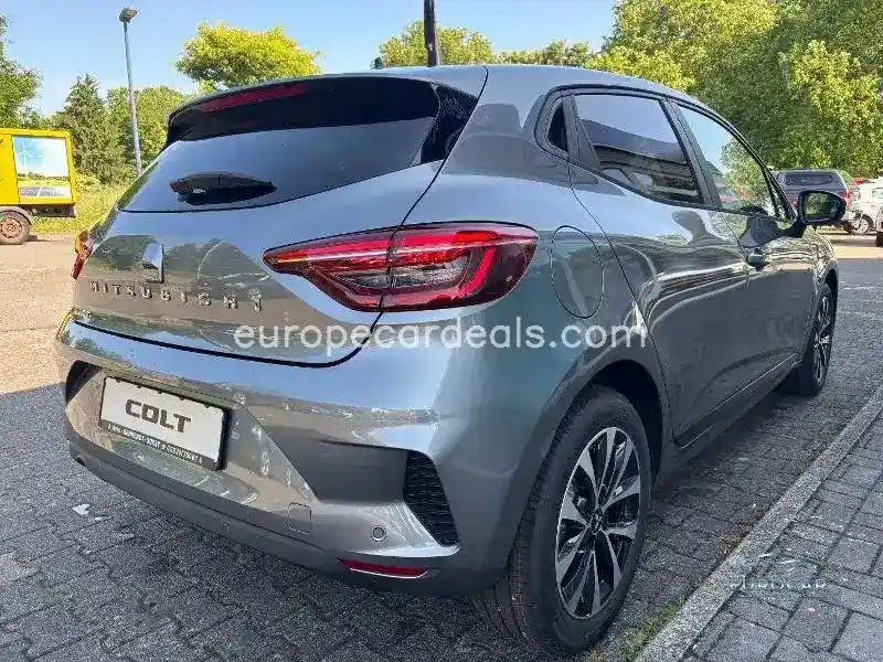 Mitsubishi Colt