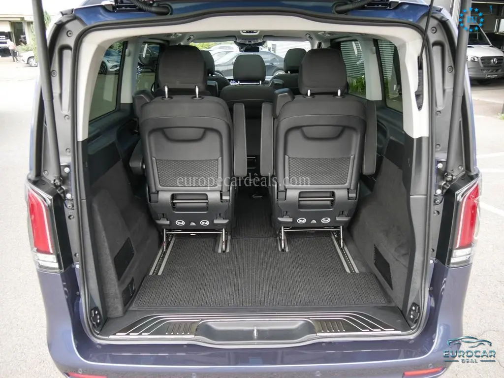 Mercedes-Benz V 220