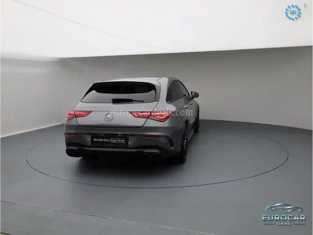 Mercedes-Benz CLA 45 AMG Shooting Brake