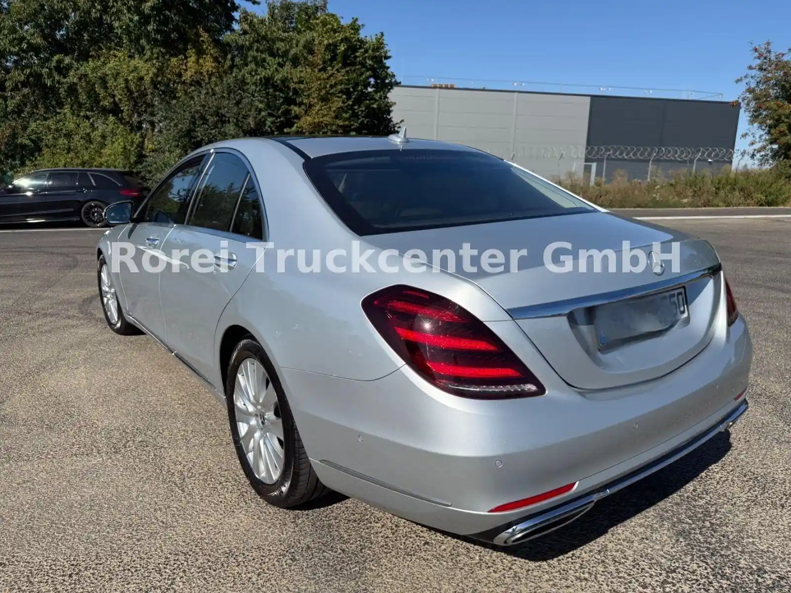 Mercedes-Benz S 560
