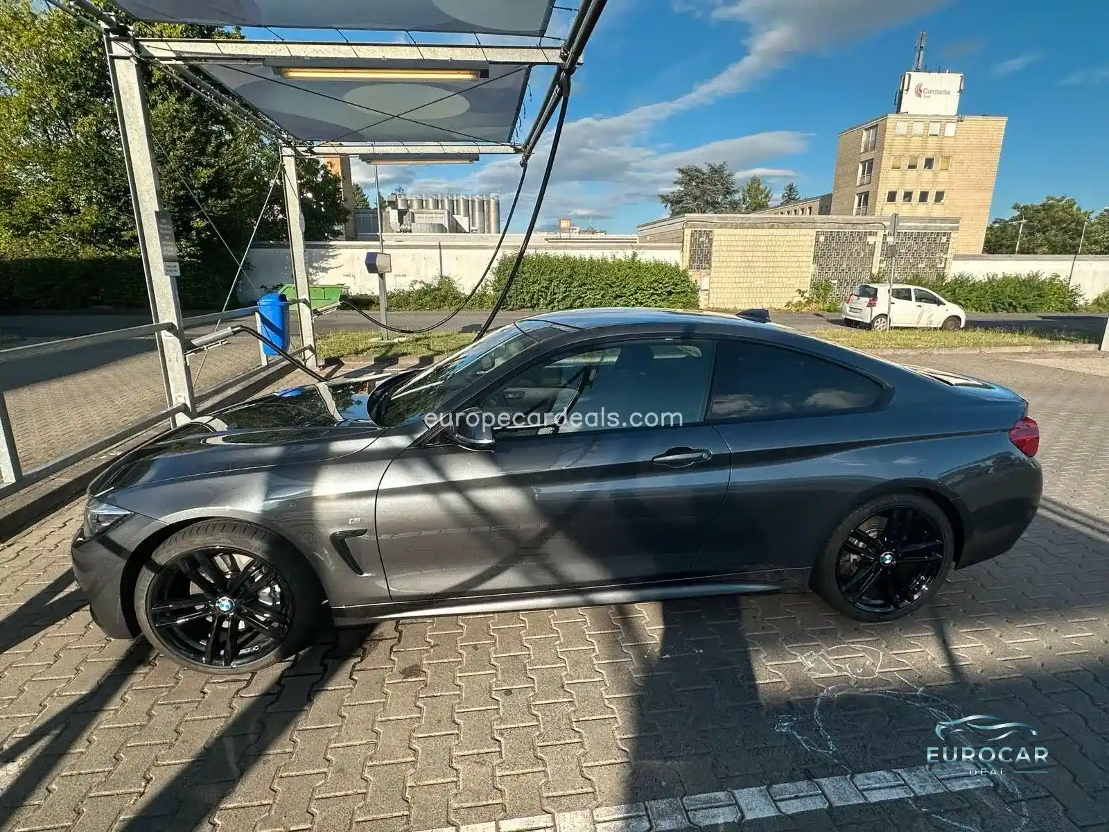 BMW 440