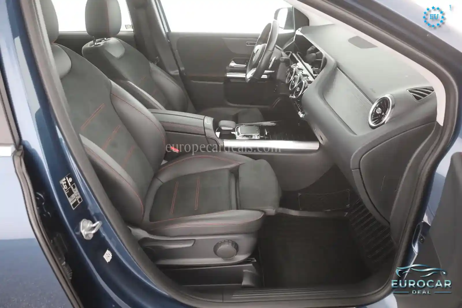 Mercedes-Benz B 220