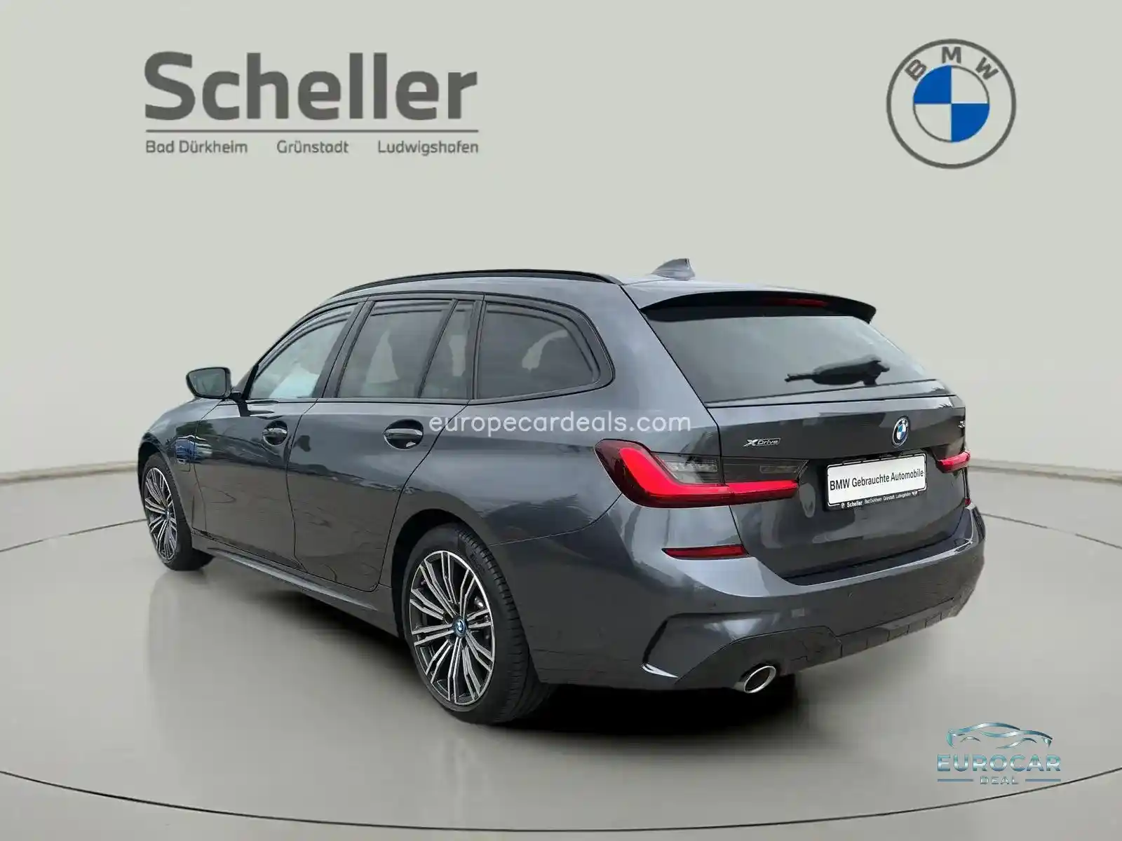 BMW 330