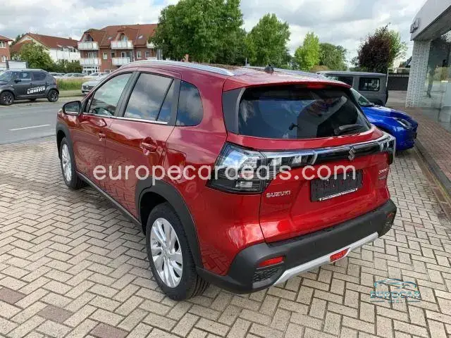 Suzuki (SX4) S-Cross