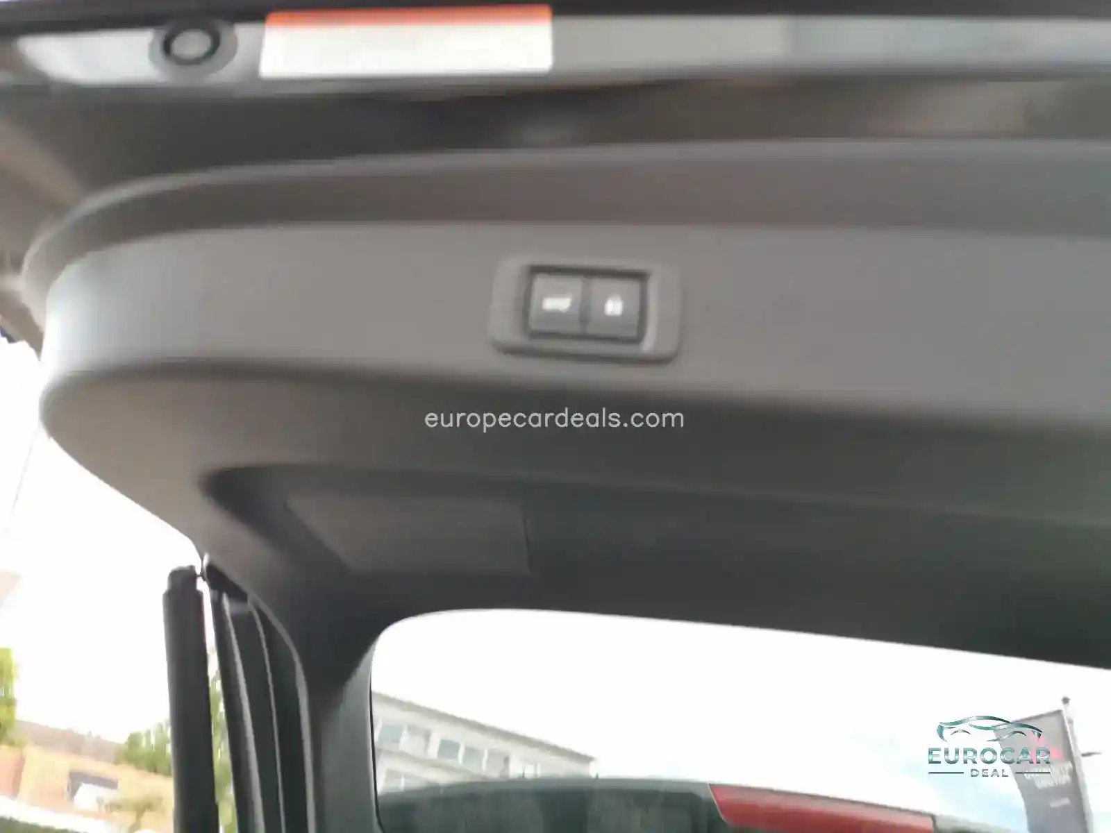 Mitsubishi Plug-in Hybrid Outlander