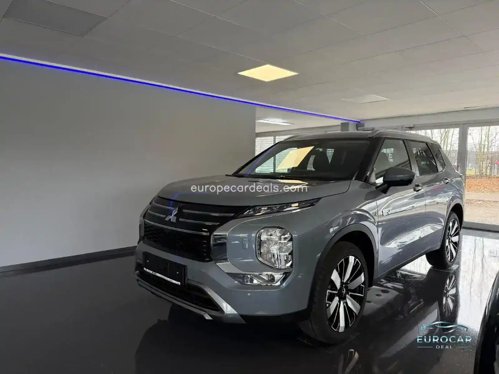 Mitsubishi Plug-in Hybrid Outlander