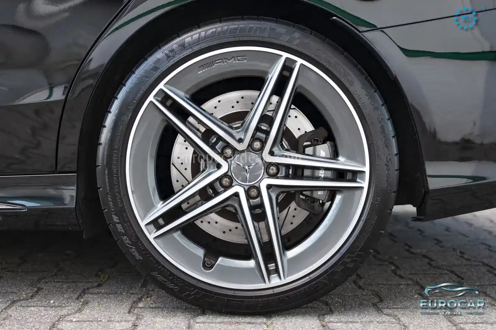 Mercedes-Benz C 63 AMG