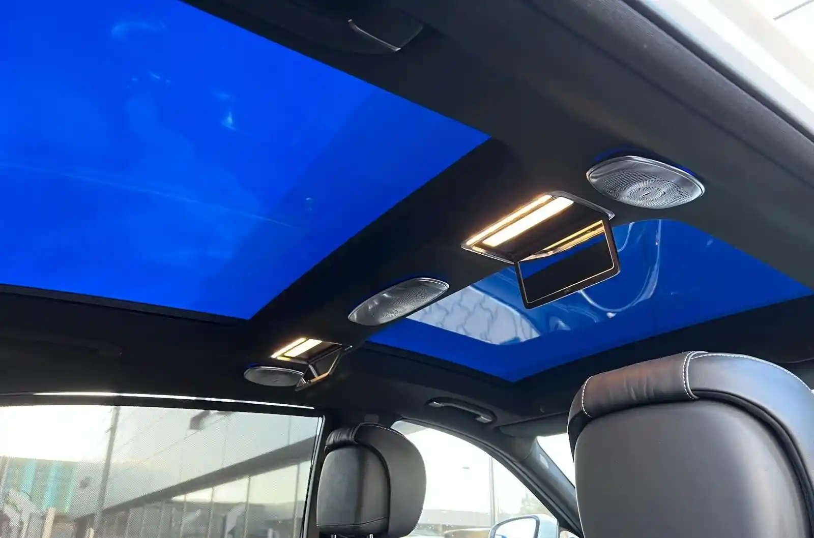 Mercedes-Benz S 560