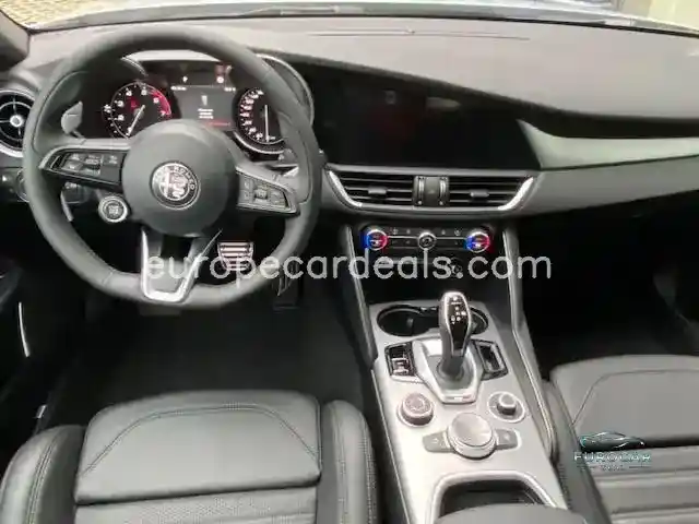Alfa Romeo Giulia