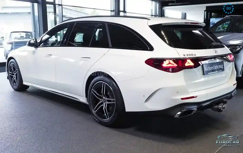 Mercedes-Benz E 200