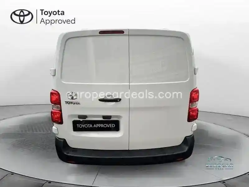 Toyota Proace (Verso)