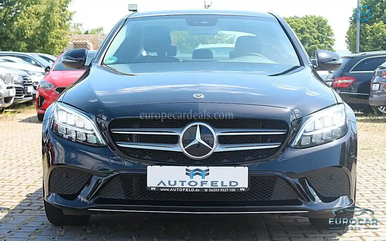Mercedes-Benz C 180