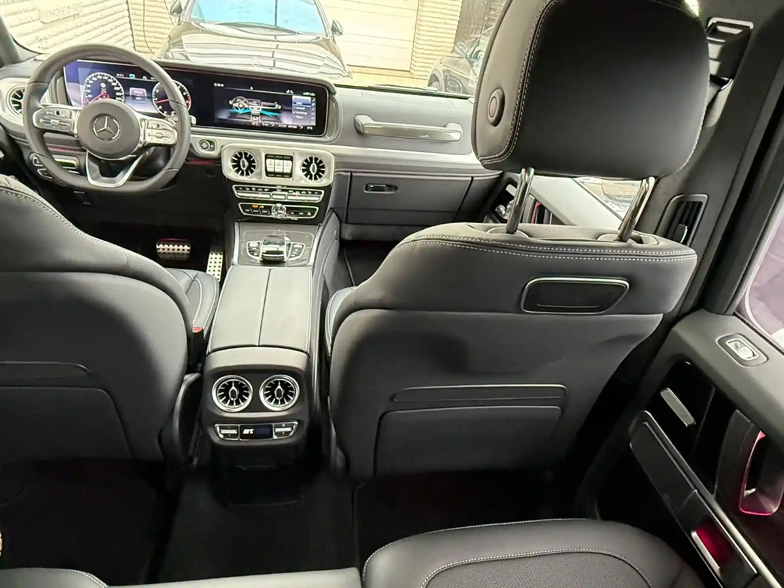 Mercedes-Benz G 500