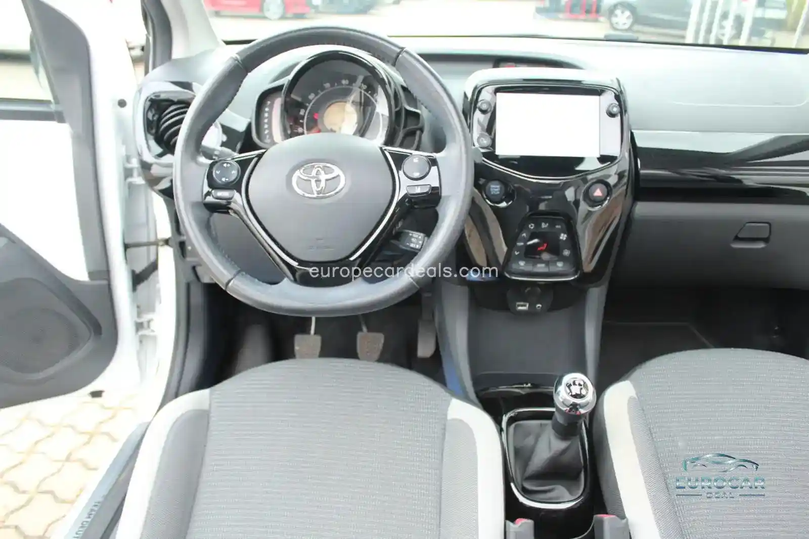 Toyota Aygo (X)
