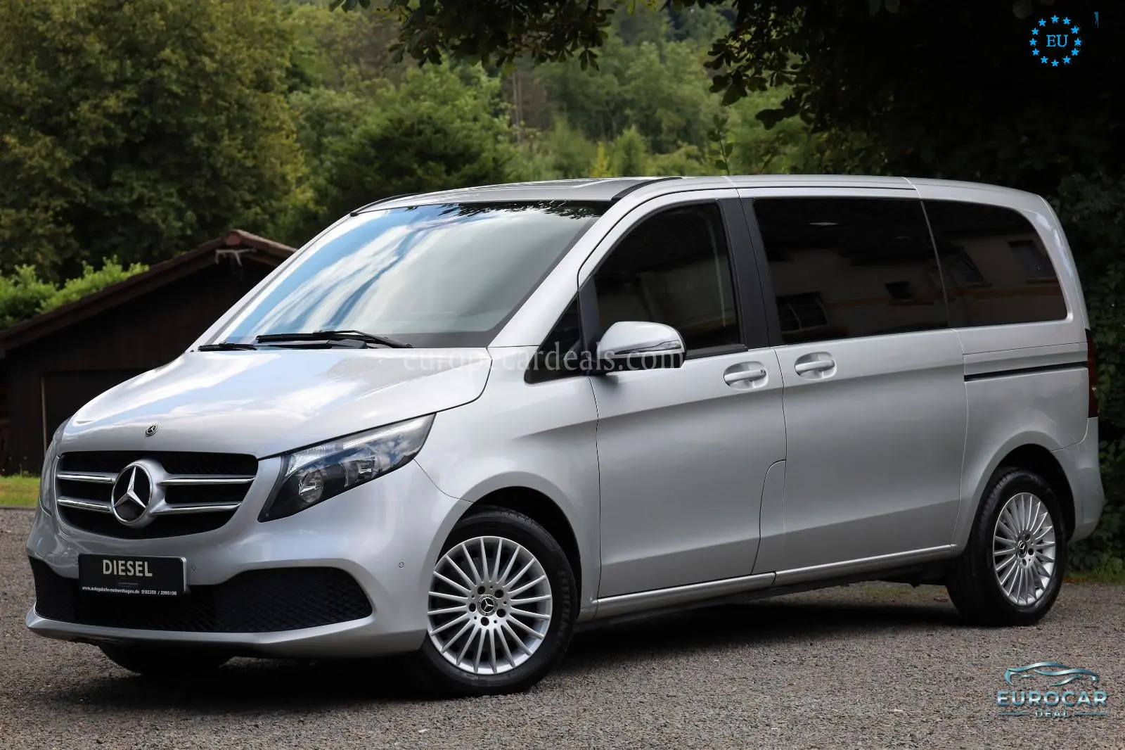 Mercedes-Benz V 220