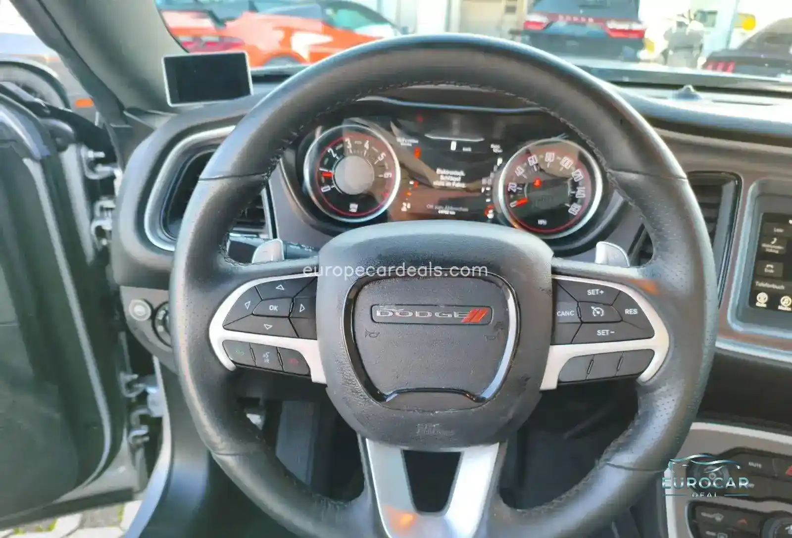 Dodge Challenger