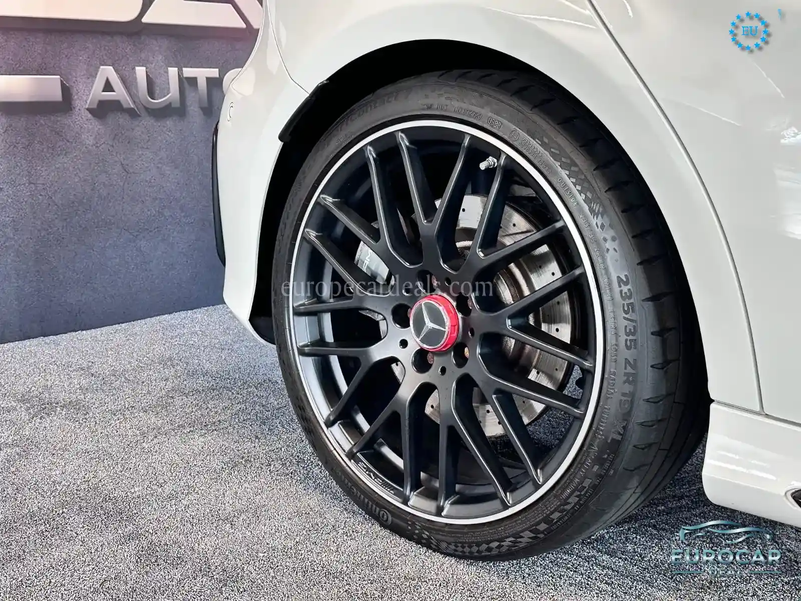 Mercedes-Benz A 45 AMG