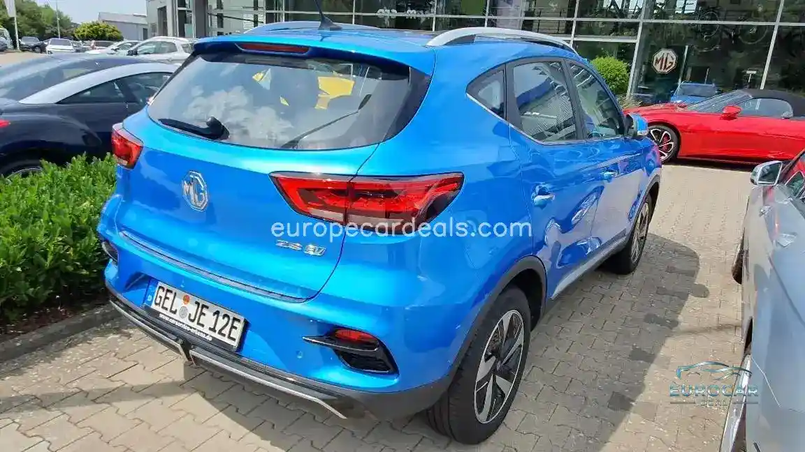 MG ZS
