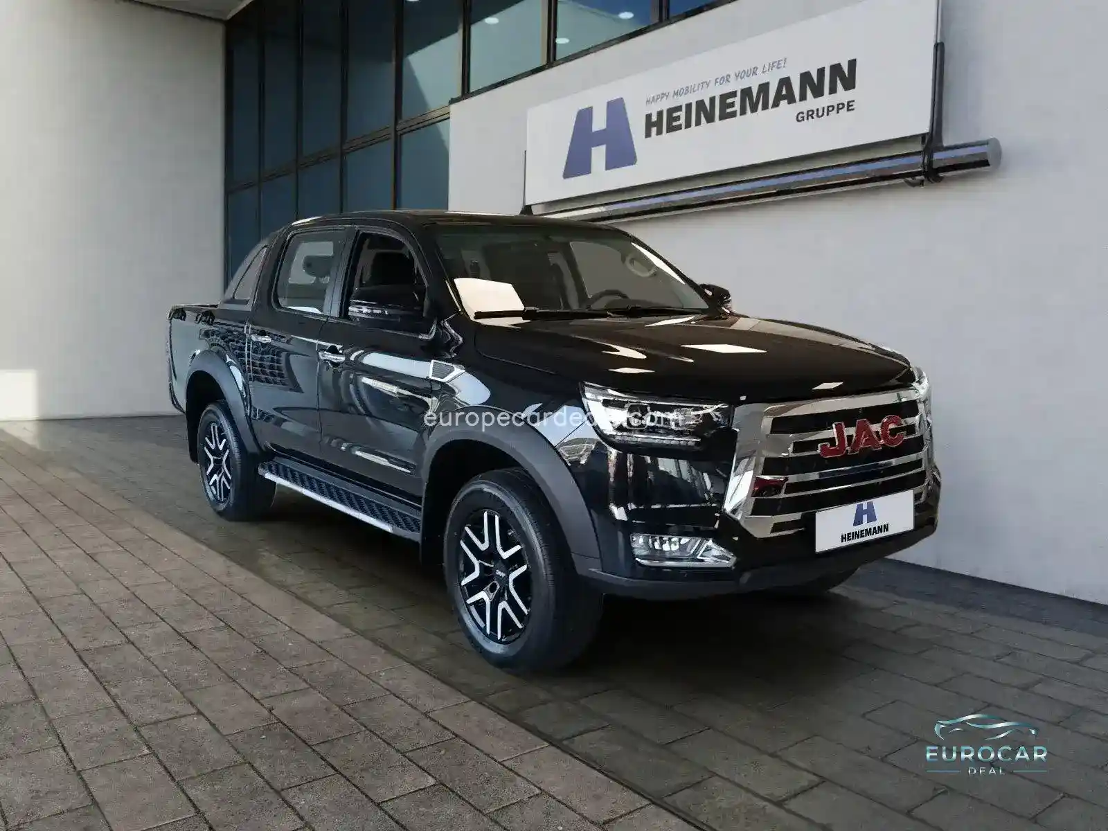 JAC 8 Pro