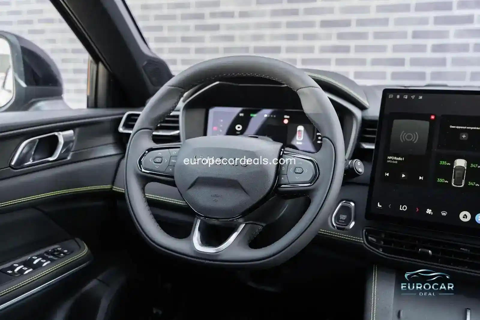 Lynk&Co 01
