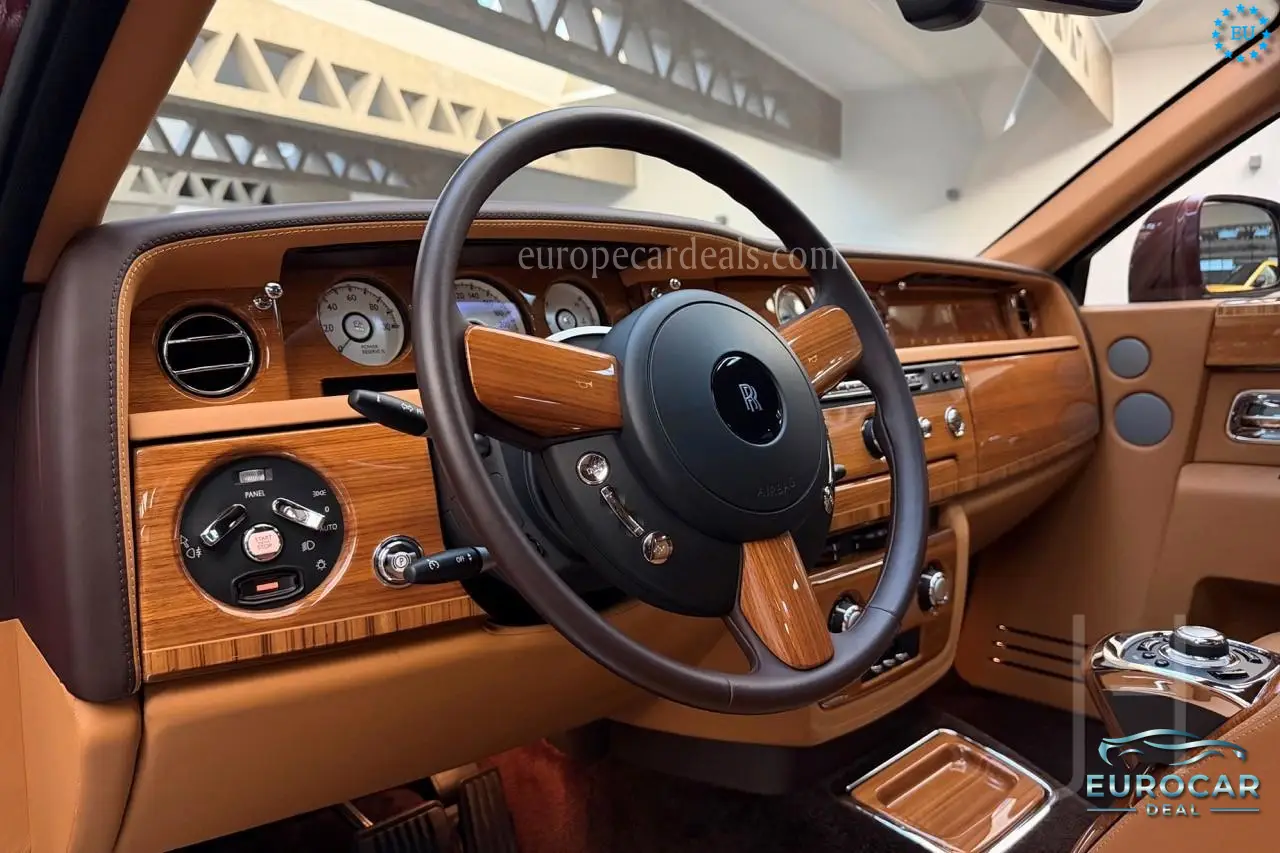 Rolls-Royce Phantom