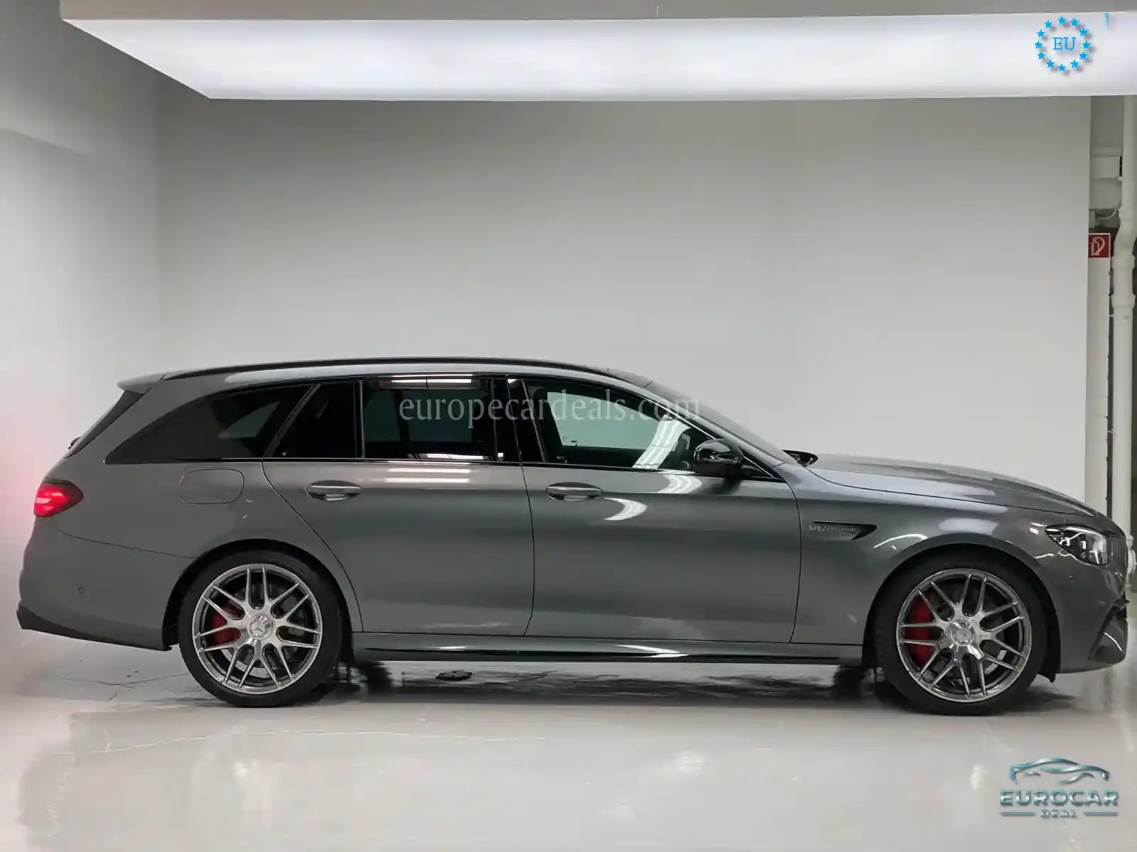Mercedes-Benz E 63 AMG