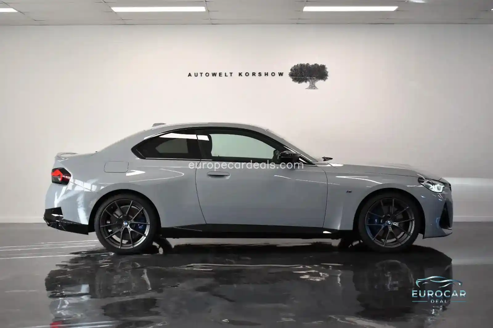 BMW M240i