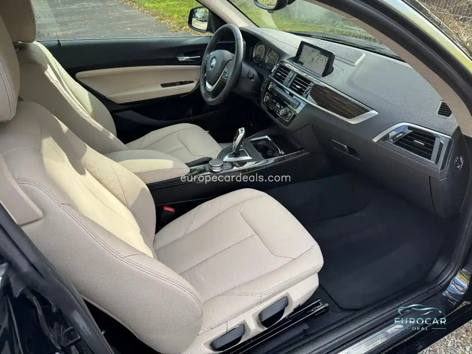 BMW 220