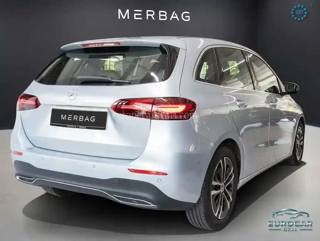 Mercedes-Benz B 200
