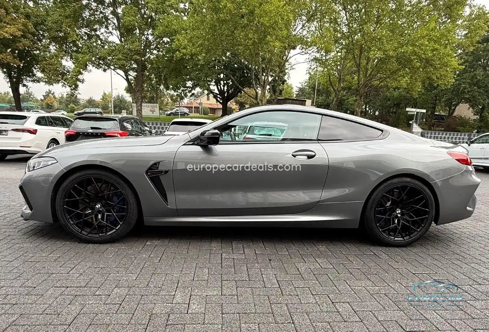 BMW M8
