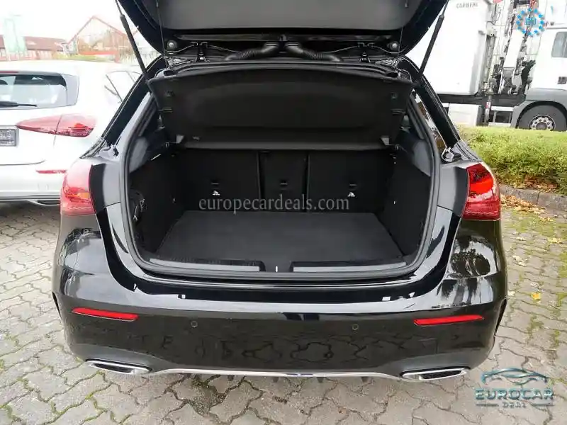 Mercedes-Benz A 220