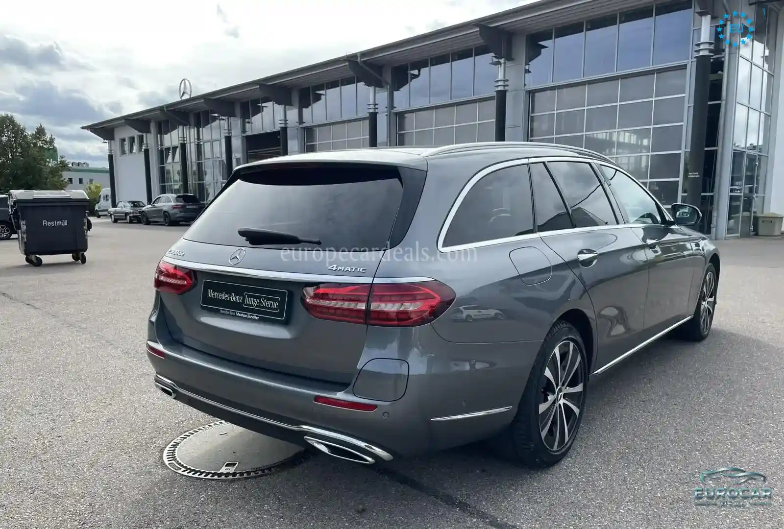 Mercedes-Benz E 300