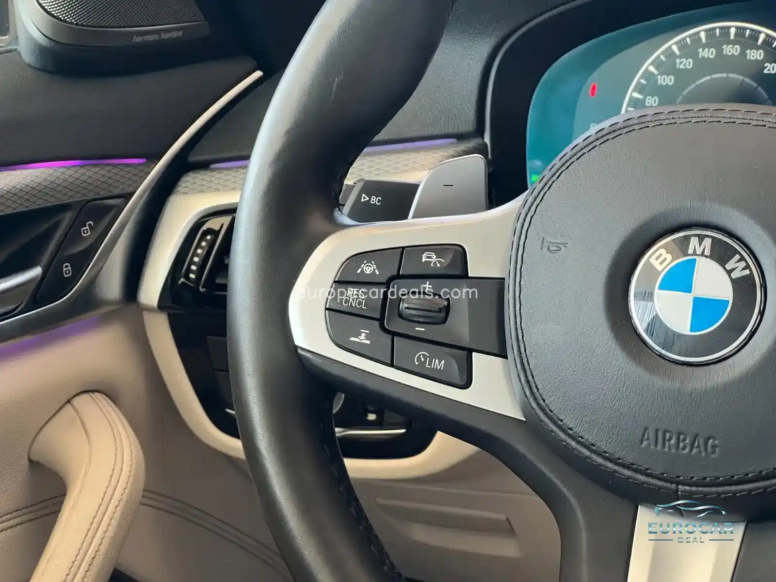 BMW M550