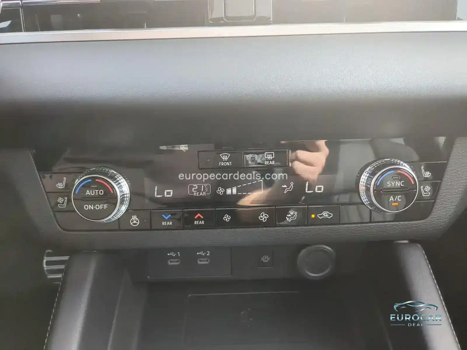 Mitsubishi Plug-in Hybrid Outlander