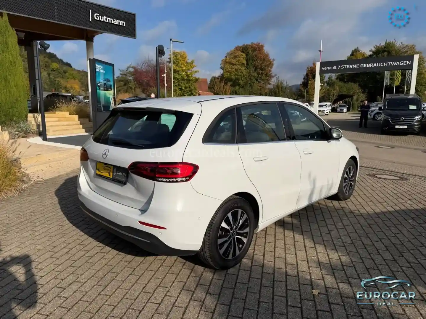 Mercedes-Benz B 200