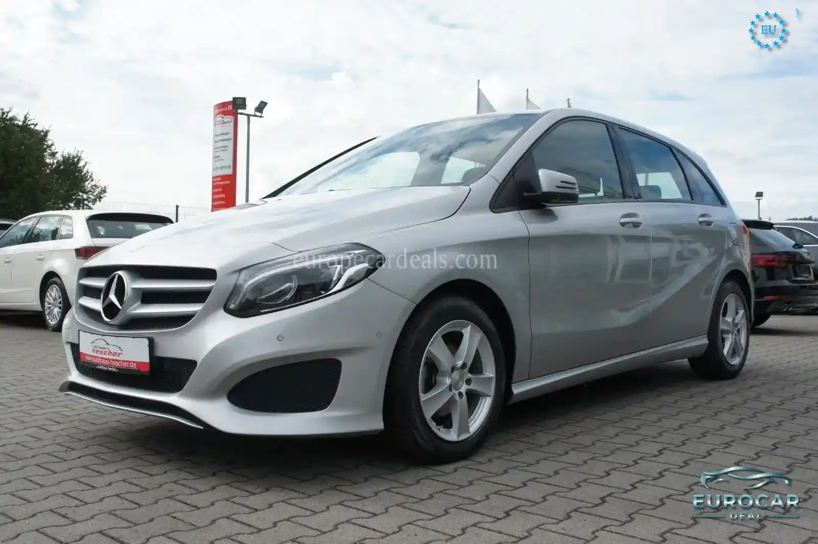 Mercedes-Benz B 180