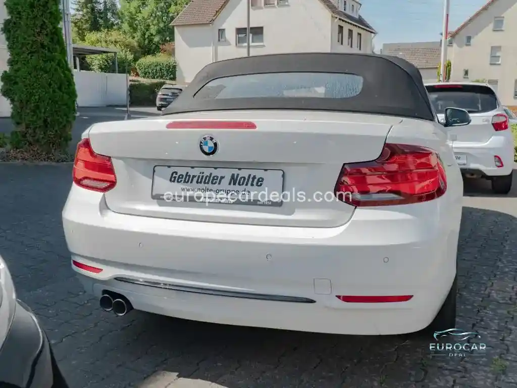 BMW 220